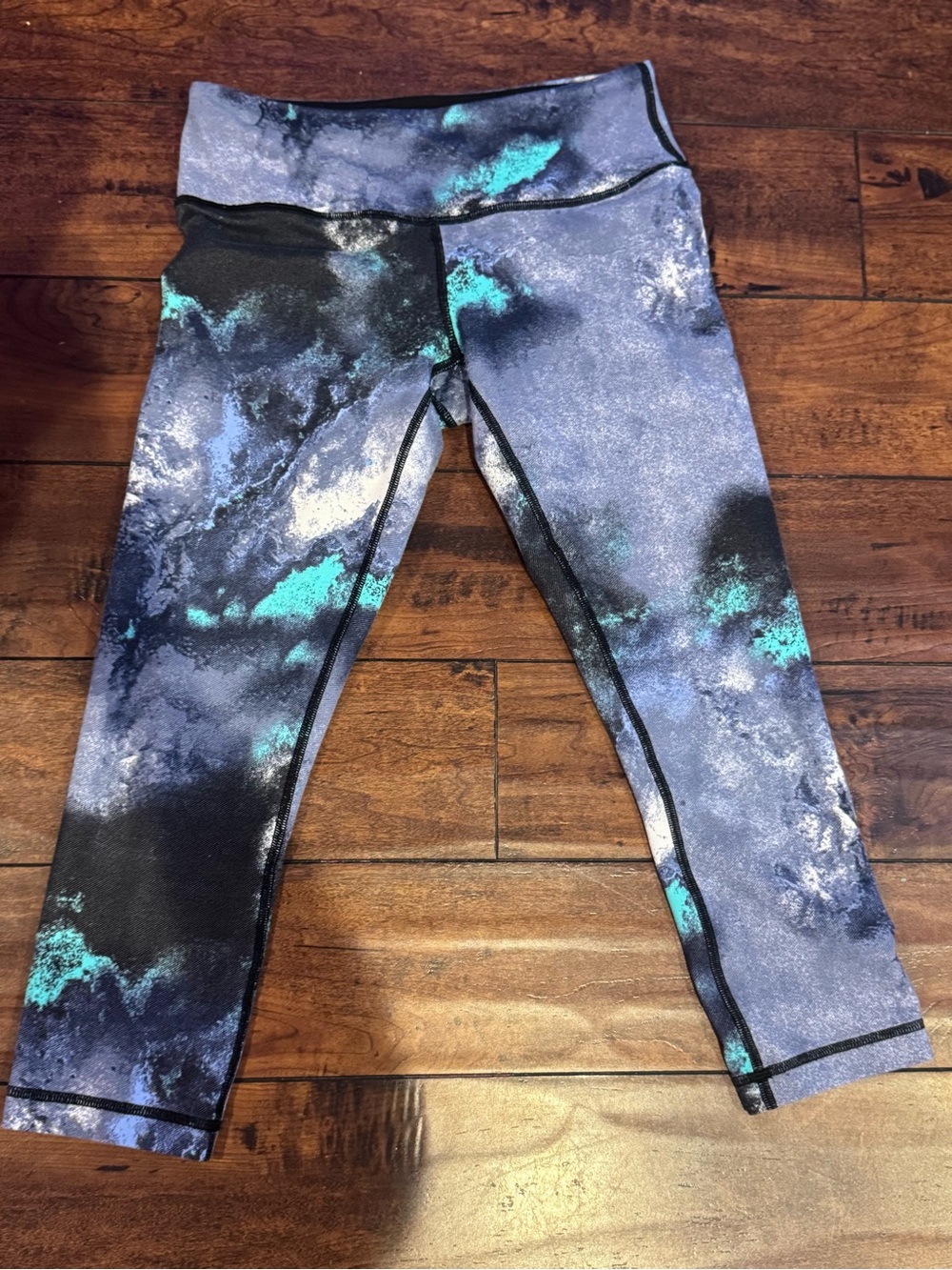lululemon athletica Blue Marble Print Mid-Rise Leggings